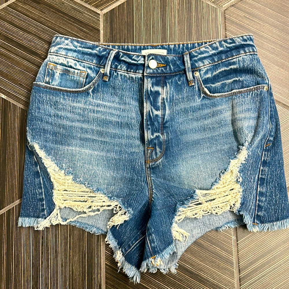 Good American Bombshell cutoff Jean shorts size 8/29